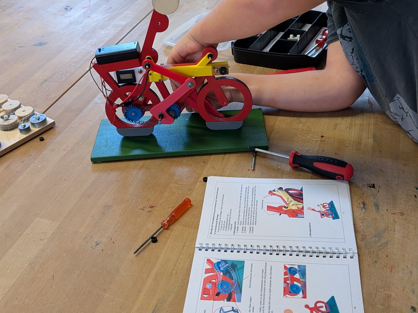 Klasse 4 - 3D-Projekttag mit Solardorf Kettmannshausen